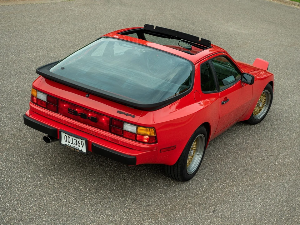 1983 Porsche 944 - Image 6 of 31