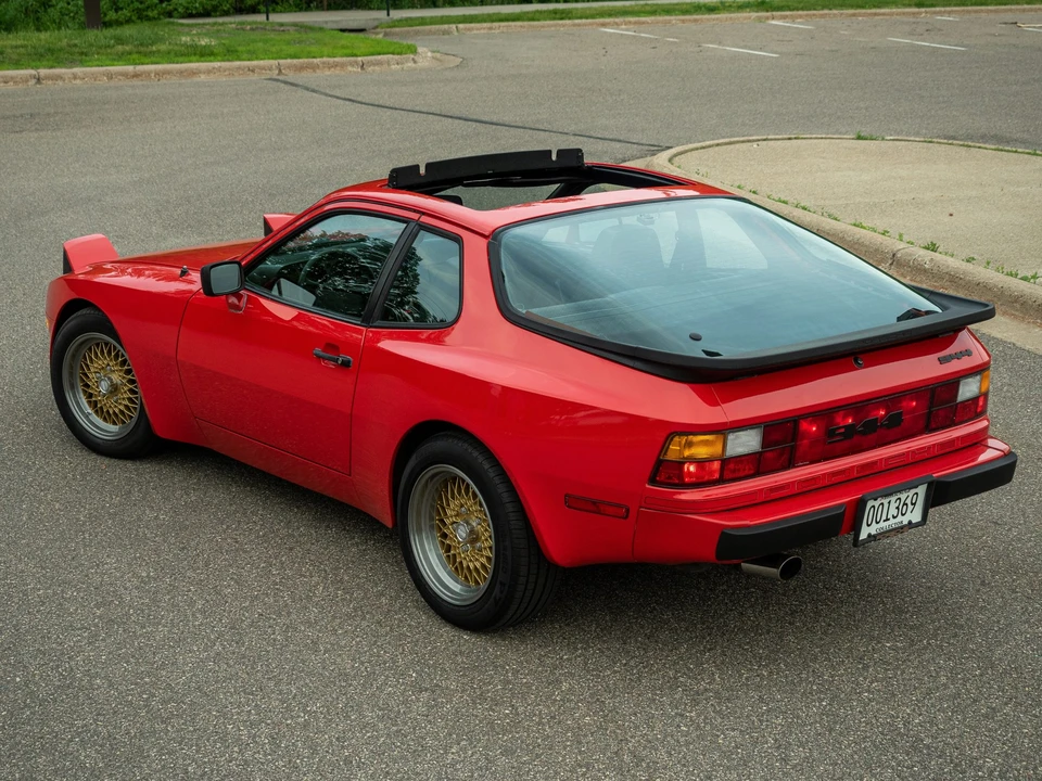 1983 Porsche 944 - Image 10 of 31
