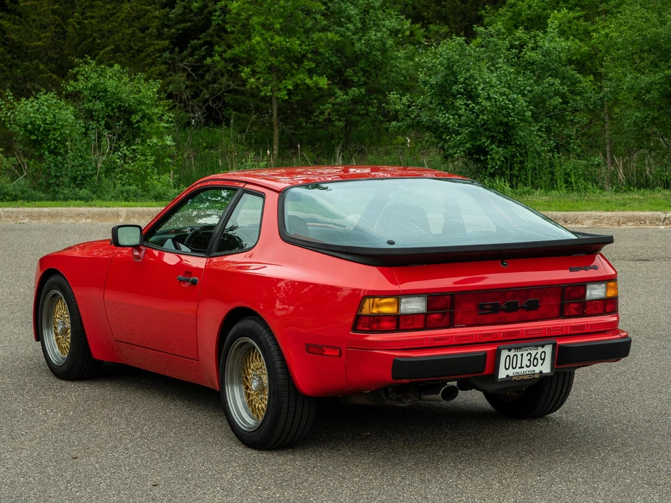 1983 Porsche 944 - Image 12 of 31