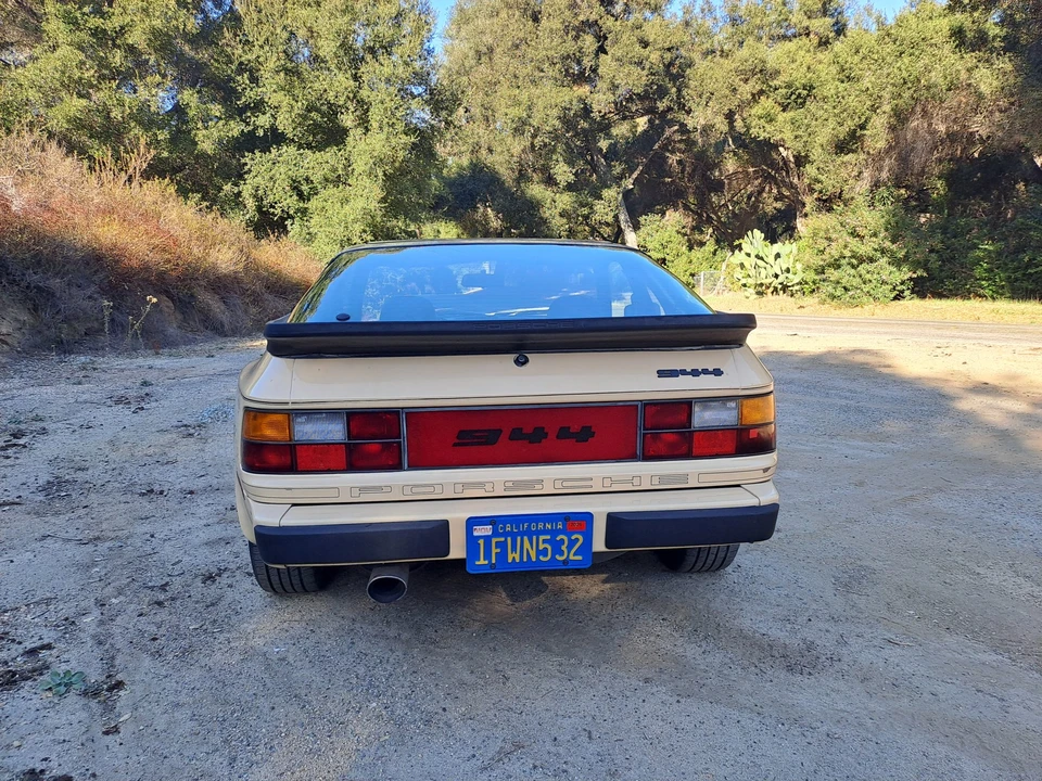 1983 Porsche 944 - Image 13 of 31
