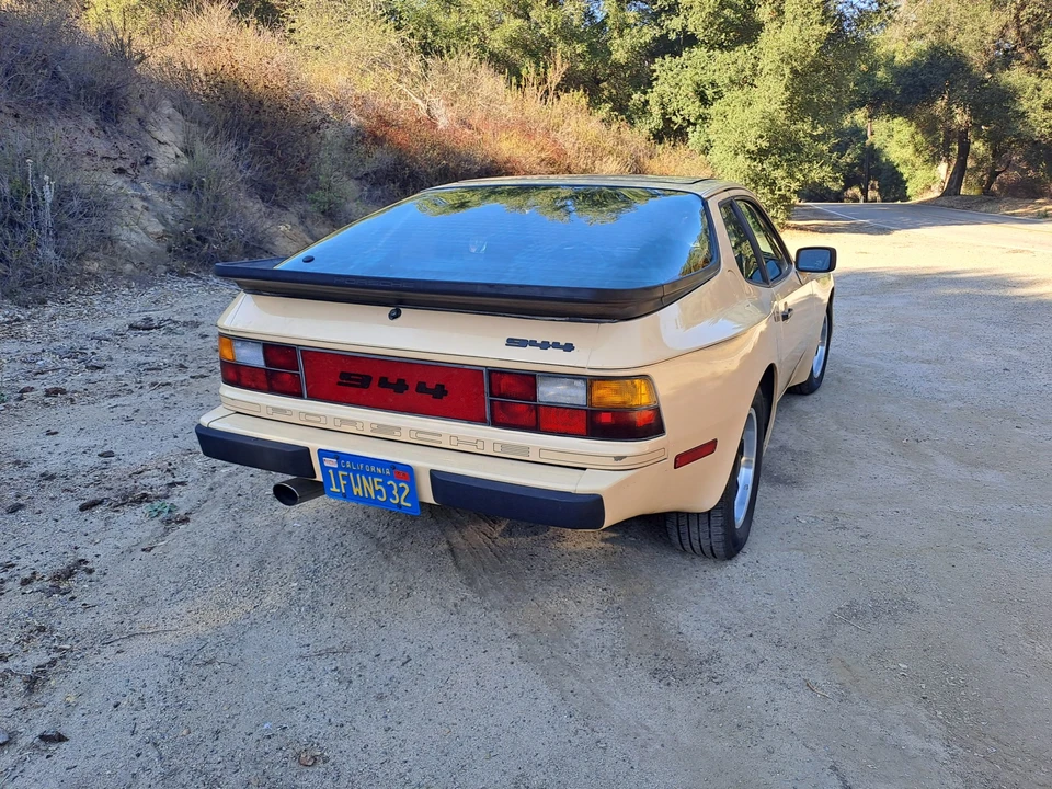 1983 Porsche 944 - Image 14 of 31