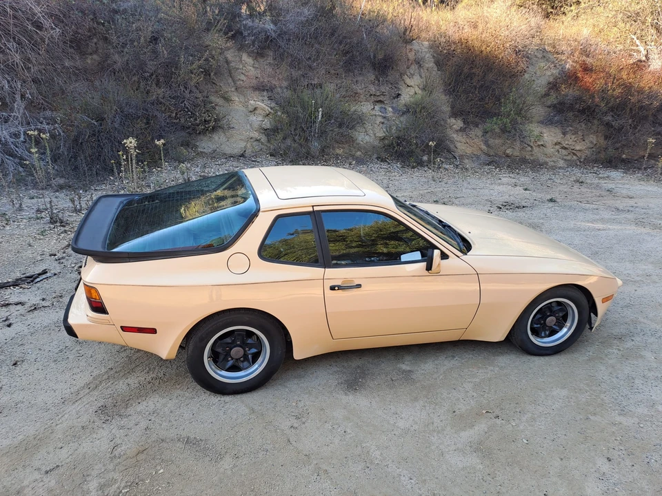 1983 Porsche 944 - Image 19 of 31
