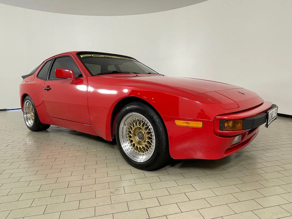 1983 Porsche 944 - Image 6 of 31