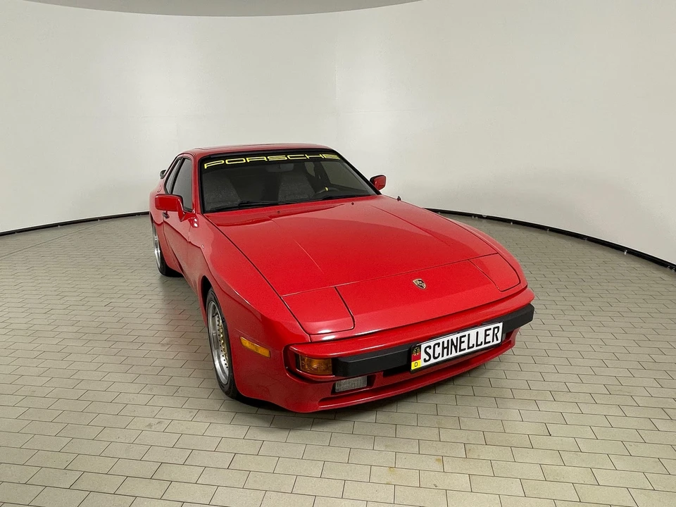 1983 Porsche 944 - Image 2 of 31