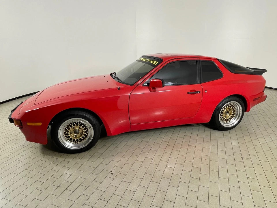1983 Porsche 944 - Image 24 of 31
