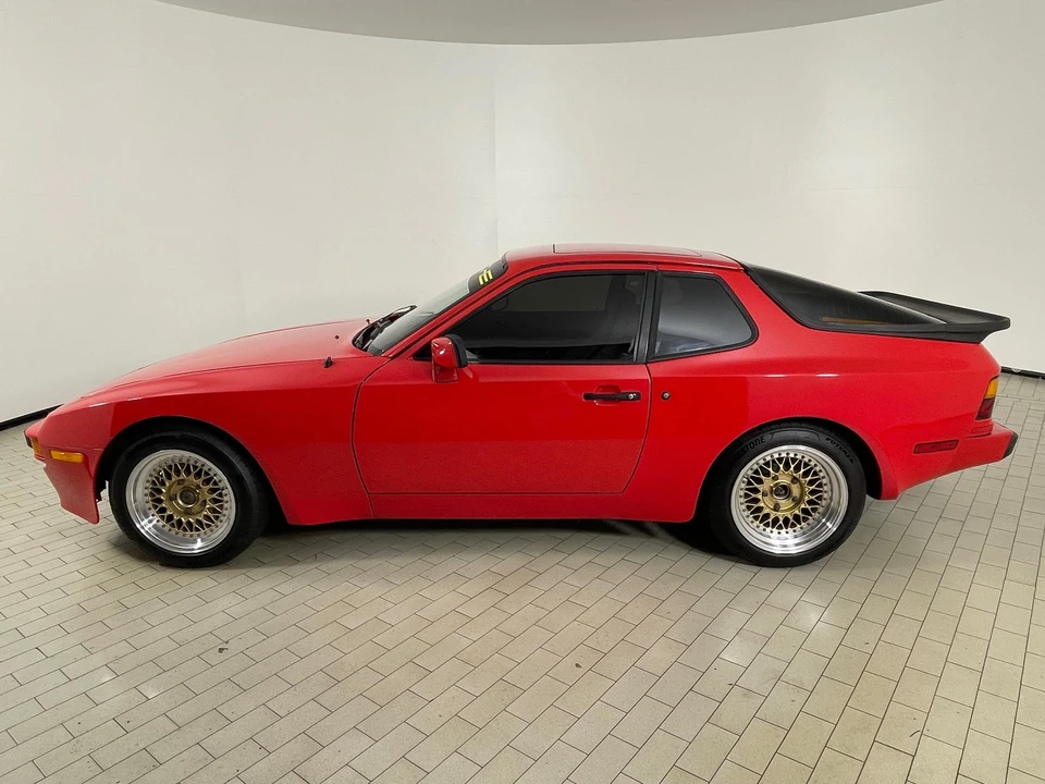 1983 Porsche 944 - Image 23 of 31