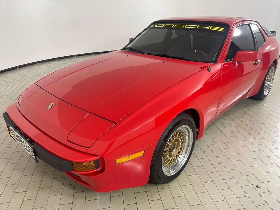 1983 Porsche 944 - Image 27 of 31
