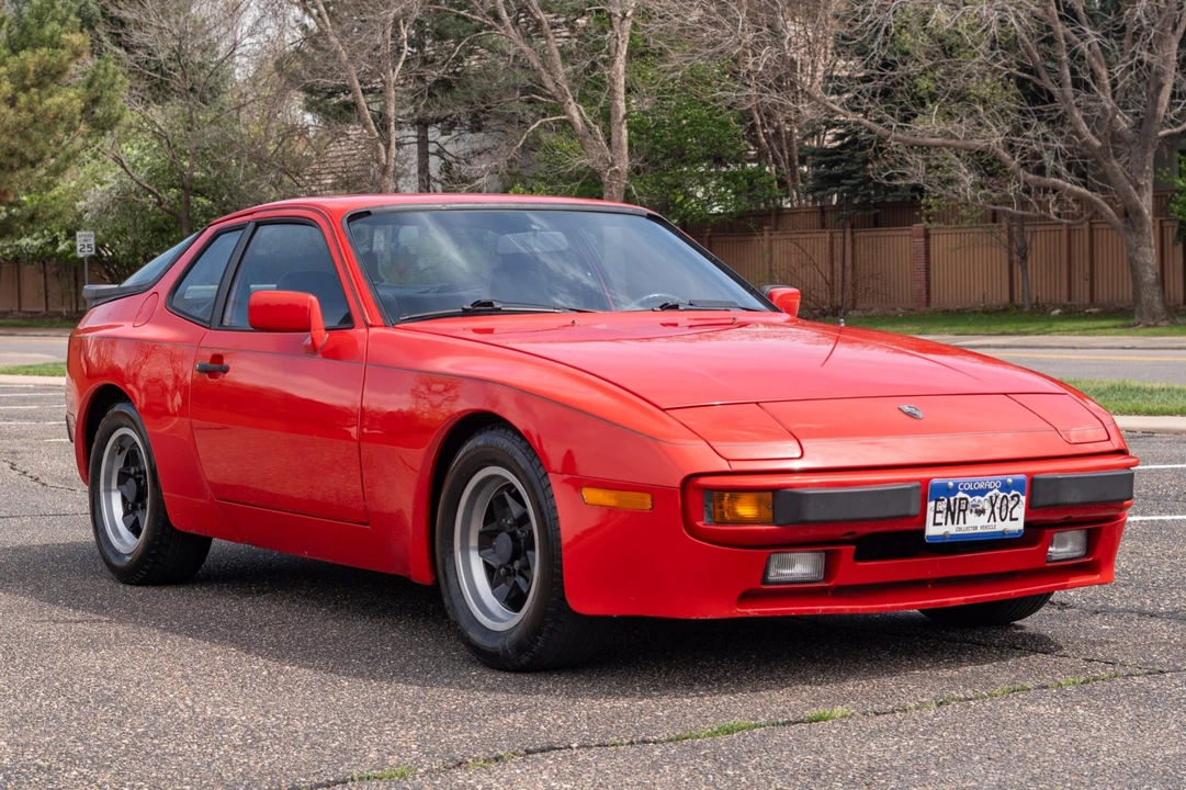 1983 Porsche 944 - Image 1 of 31