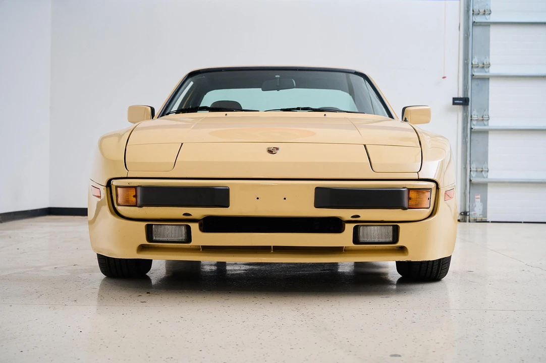 1983 Porsche 944 - Image 4 of 31