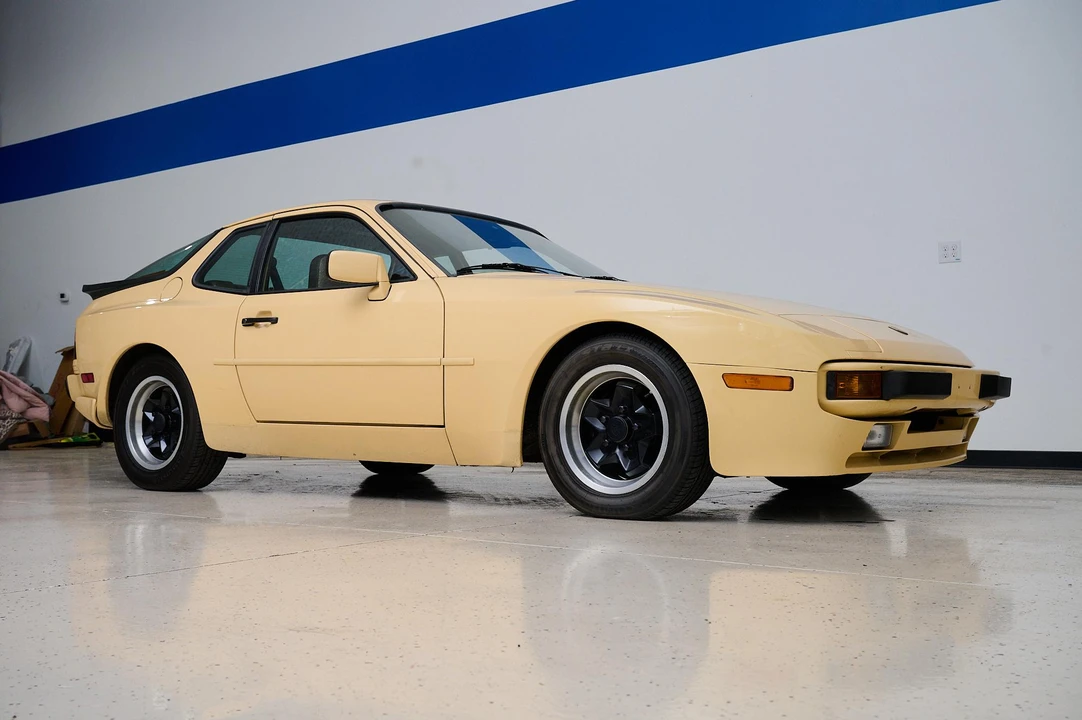 1983 Porsche 944 - Image 2 of 31