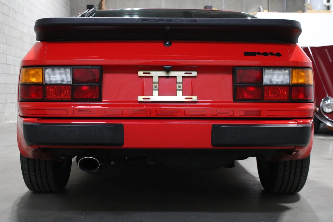 1983 Porsche 944 - Image 14 of 31
