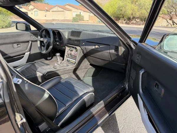 1983 Porsche 944 - Image 16 of 21