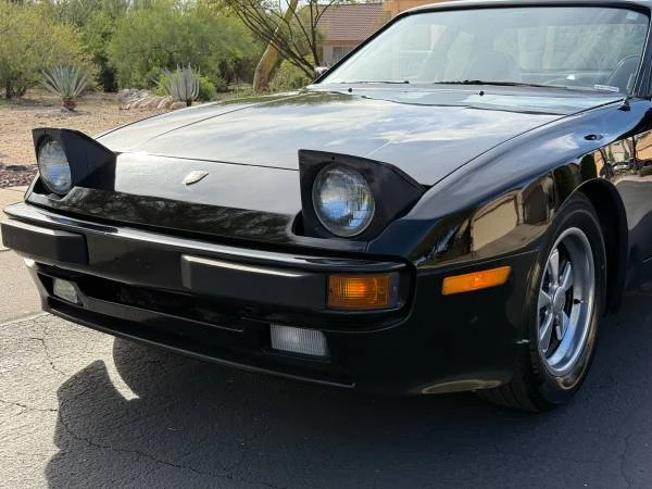 1983 Porsche 944 - Image 10 of 21
