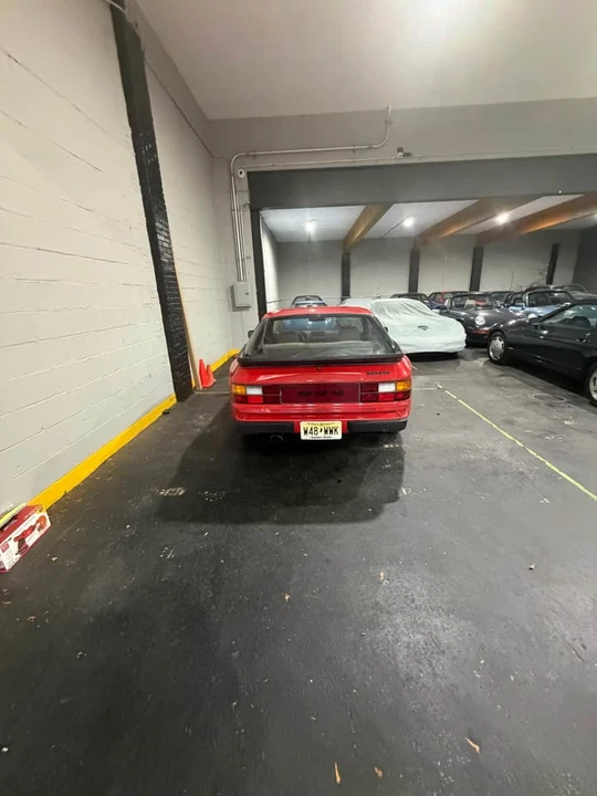 1983 Porsche 944 - Image 4 of 9