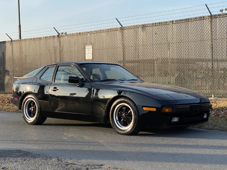 1983 Porsche 944 - Image 9 of 9