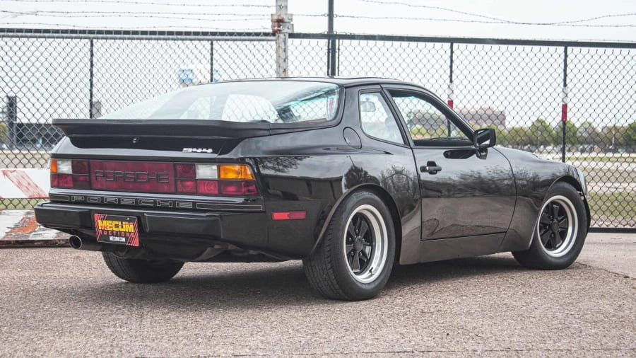 1983 Porsche 944 - Image 2 of 21