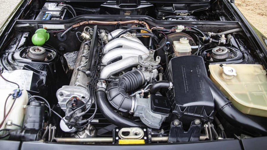 1983 Porsche 944 - Image 8 of 21