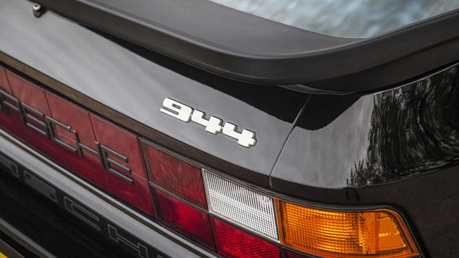 1983 Porsche 944 - Image 12 of 21