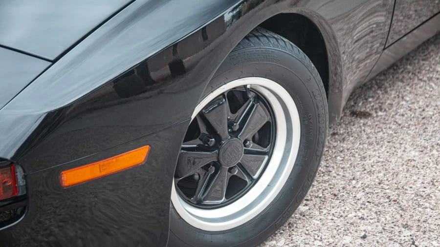 1983 Porsche 944 - Image 16 of 21
