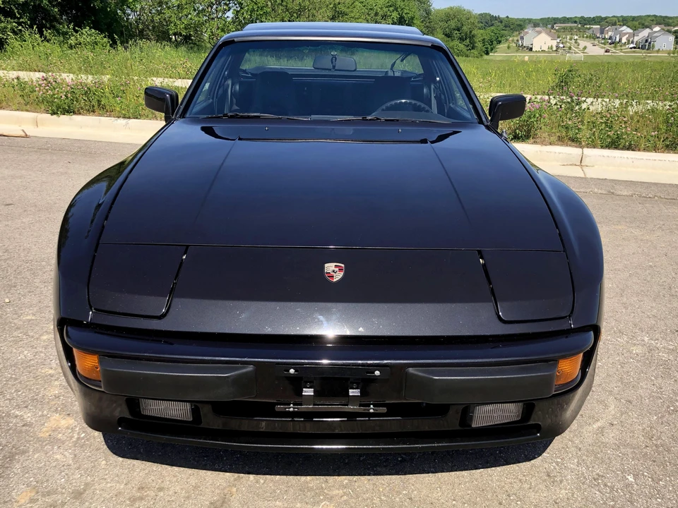 1983 Porsche 944 - Image 4 of 16