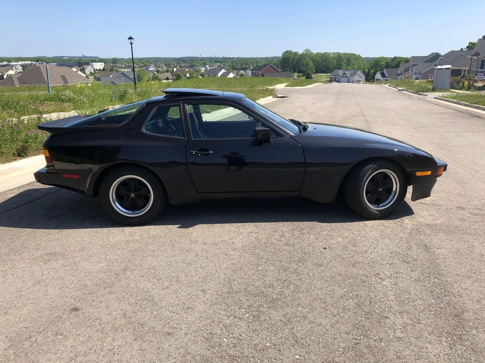 1983 Porsche 944 - Image 12 of 16