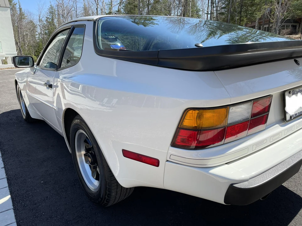 1983 Porsche 944 - Image 20 of 31