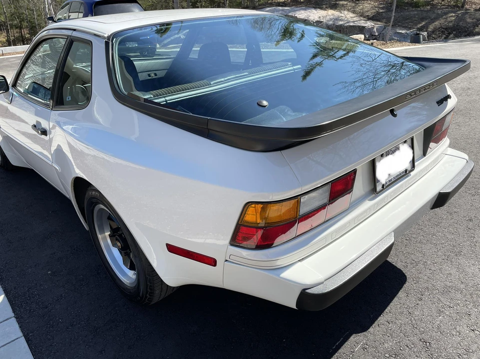 1983 Porsche 944 - Image 19 of 31