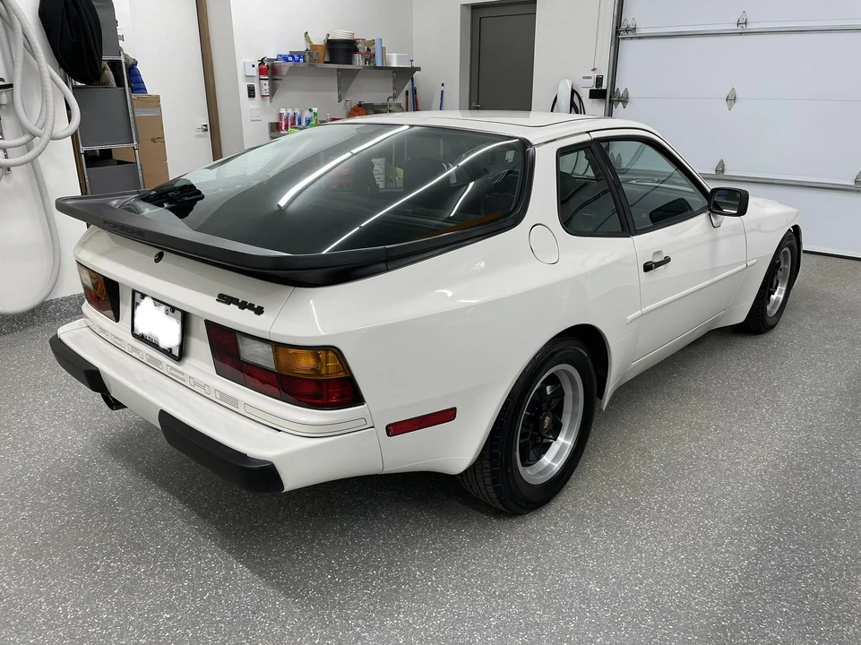 1983 Porsche 944 - Image 12 of 31
