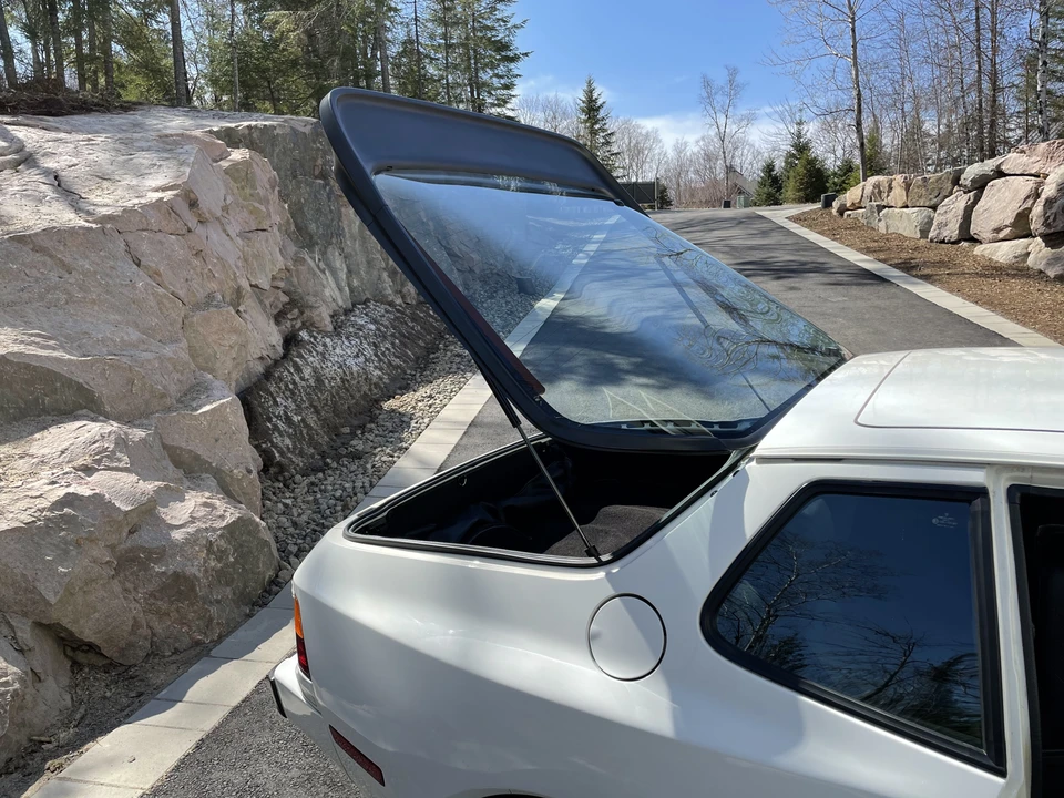 1983 Porsche 944 - Image 22 of 31