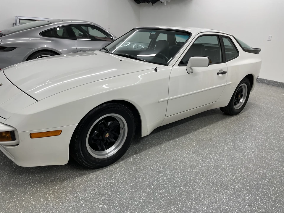 1983 Porsche 944 - Image 7 of 31