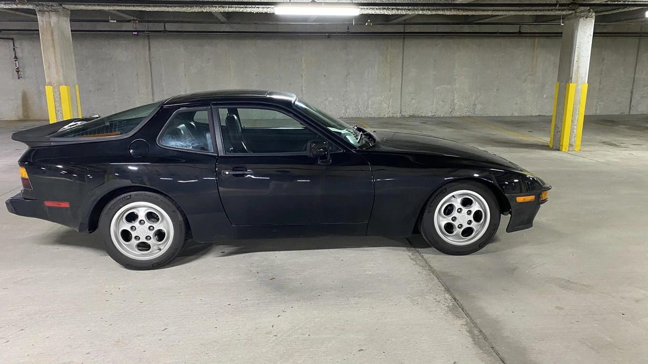 1983 Porsche 944 - Image 16 of 30
