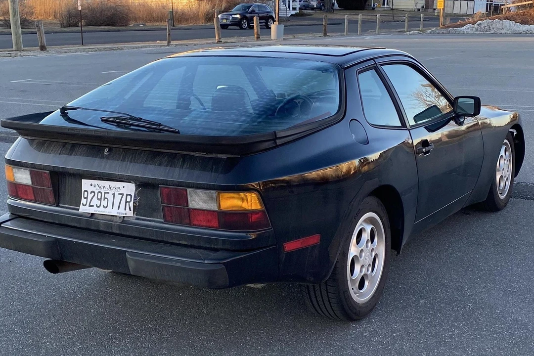 1983 Porsche 944 - Image 14 of 30