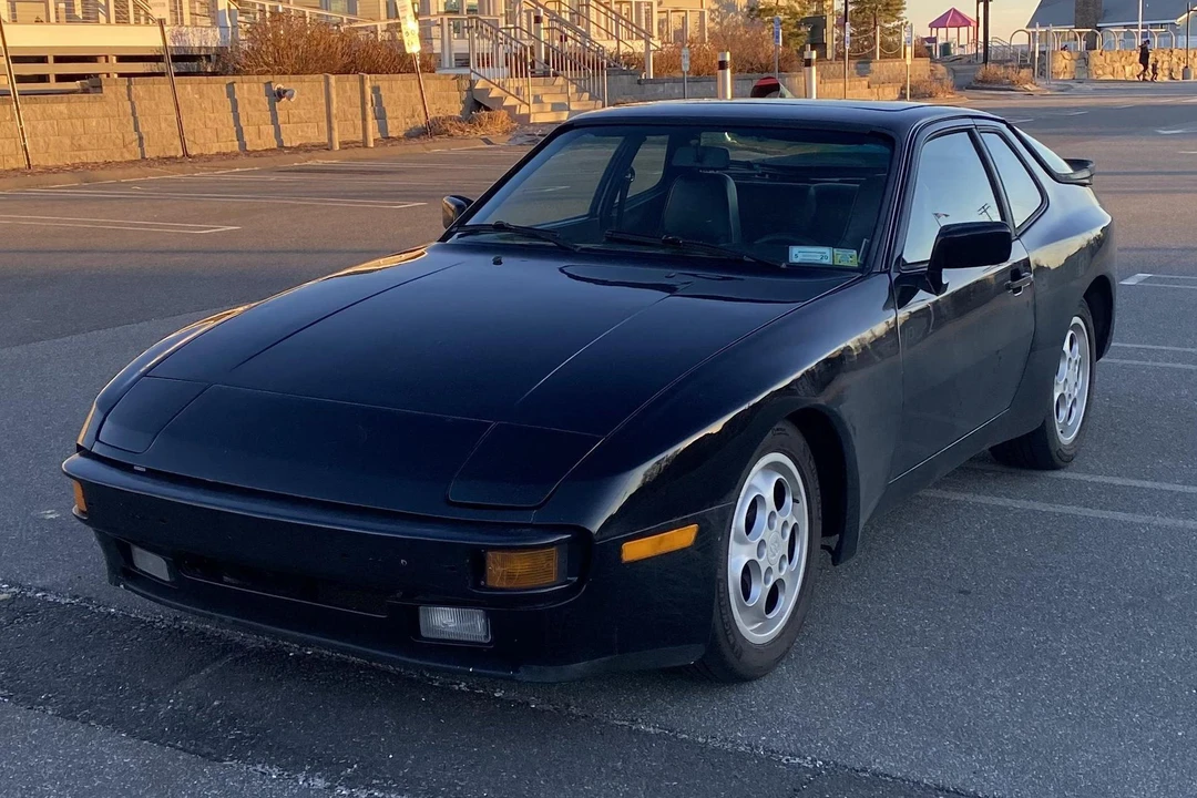 1983 Porsche 944 - Image 7 of 30