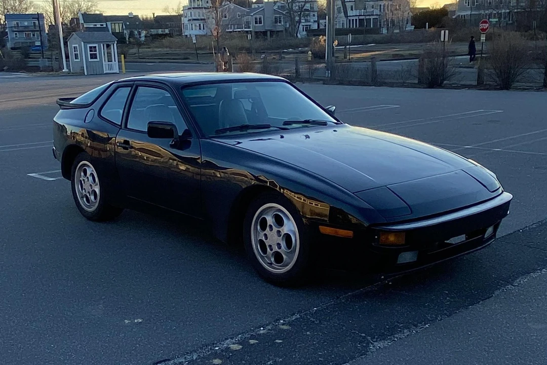 1983 Porsche 944 - Image 17 of 30