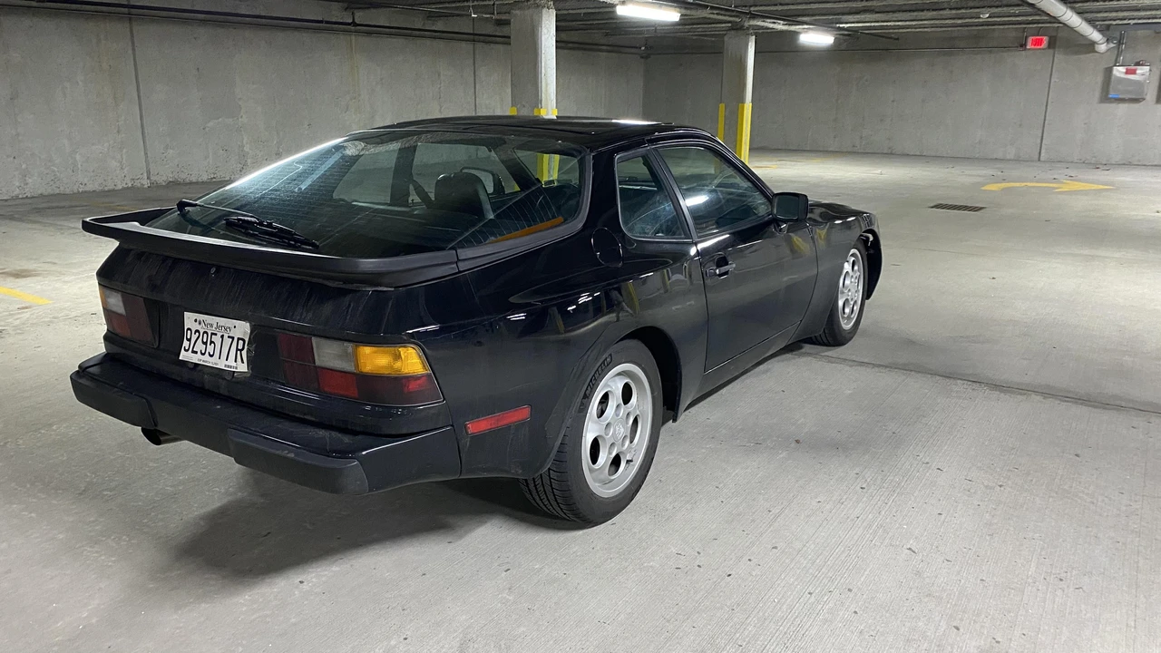 1983 Porsche 944 - Image 15 of 30