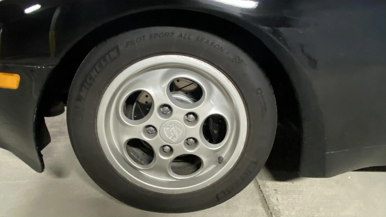 1983 Porsche 944 - Image 27 of 30