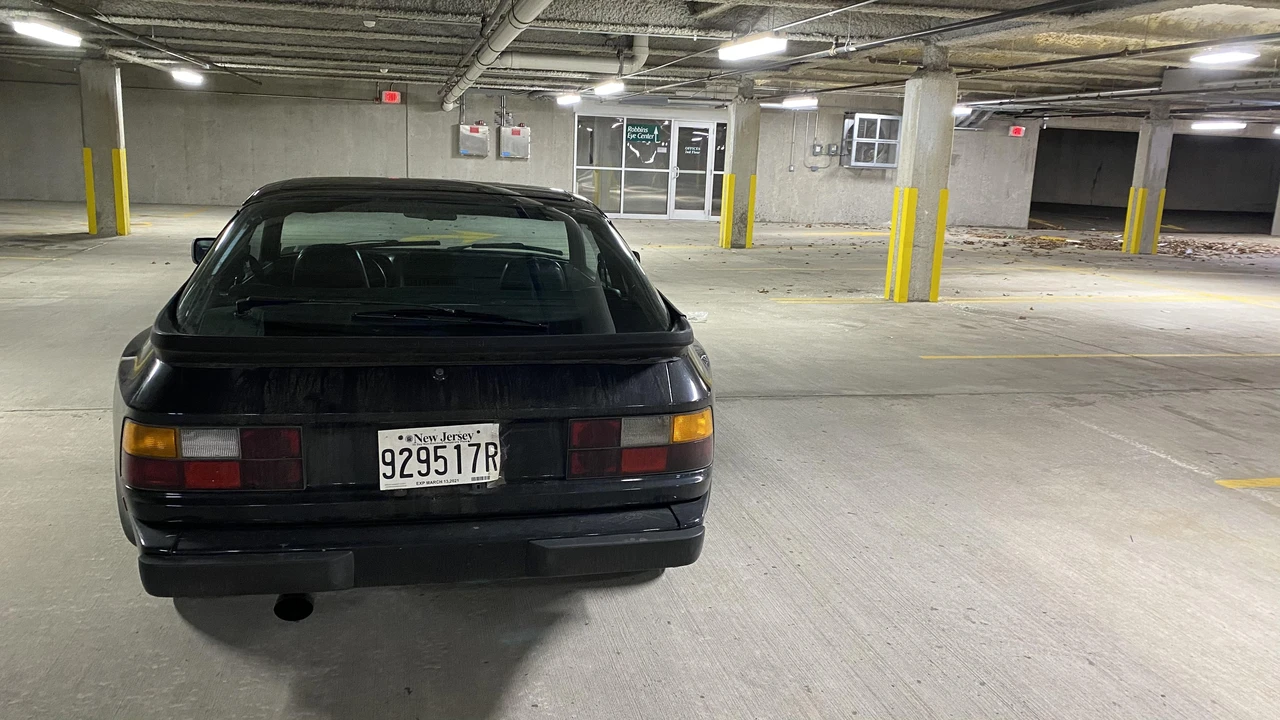 1983 Porsche 944 - Image 13 of 30