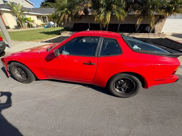 1983 Porsche 944 - Image 2 of 17