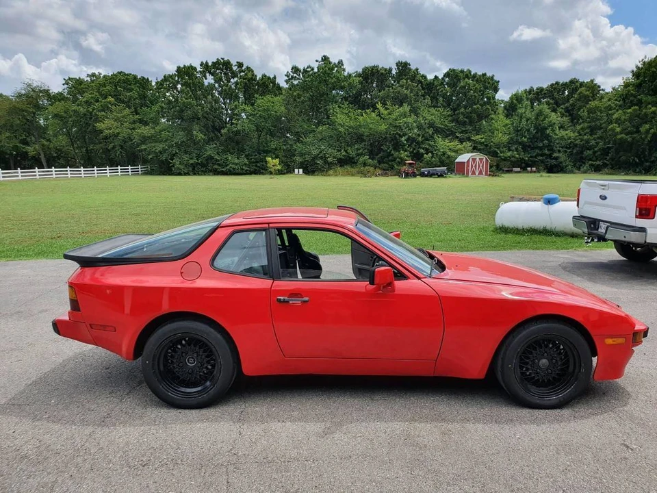 1983 Porsche 944 - Image 3 of 7