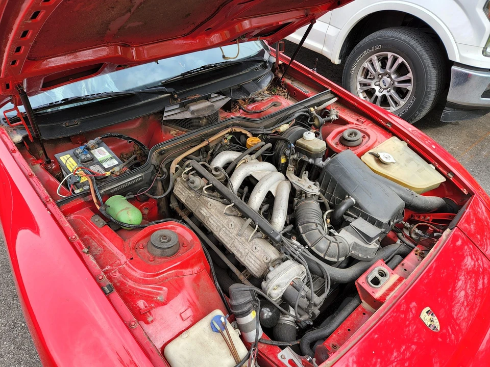 1983 Porsche 944 - Image 8 of 13