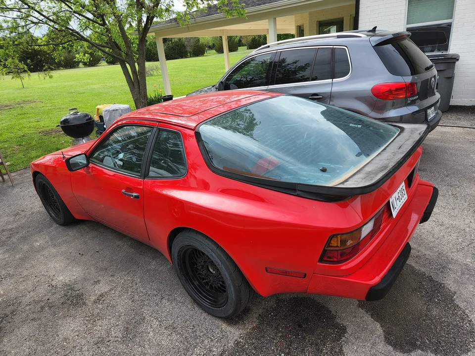 1983 Porsche 944 - Image 10 of 13