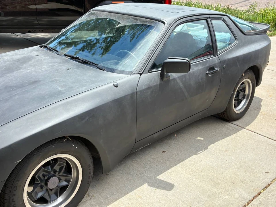 1983 Porsche 944 - Image 3 of 12