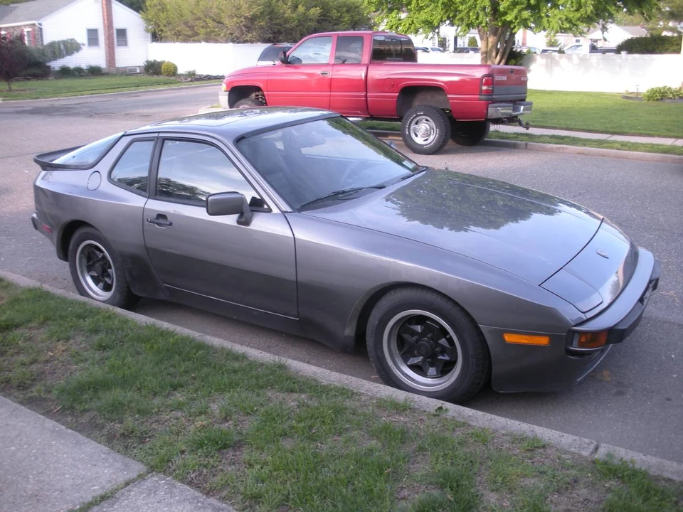 1983 Porsche 944 - Image 4 of 14