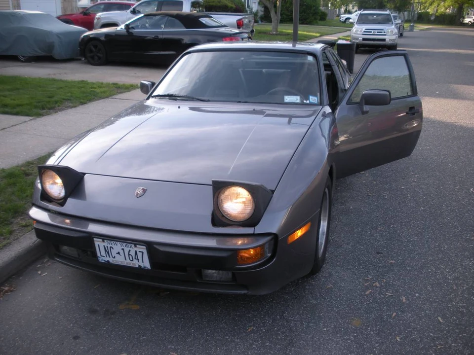 1983 Porsche 944 - Image 5 of 14