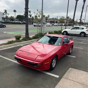 1983 Porsche 944 Base