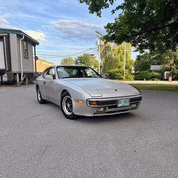 1983 Porsche 944