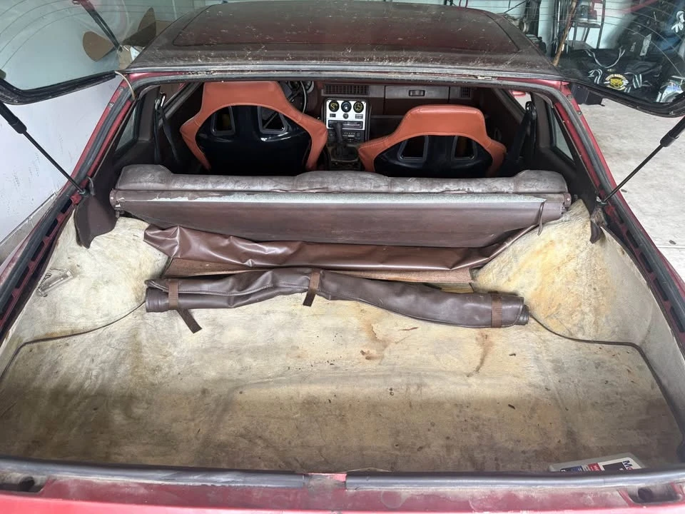 1983 Porsche 944 - Image 5 of 18