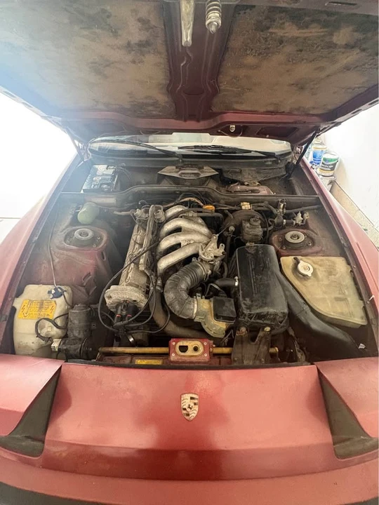 1983 Porsche 944 - Image 11 of 18