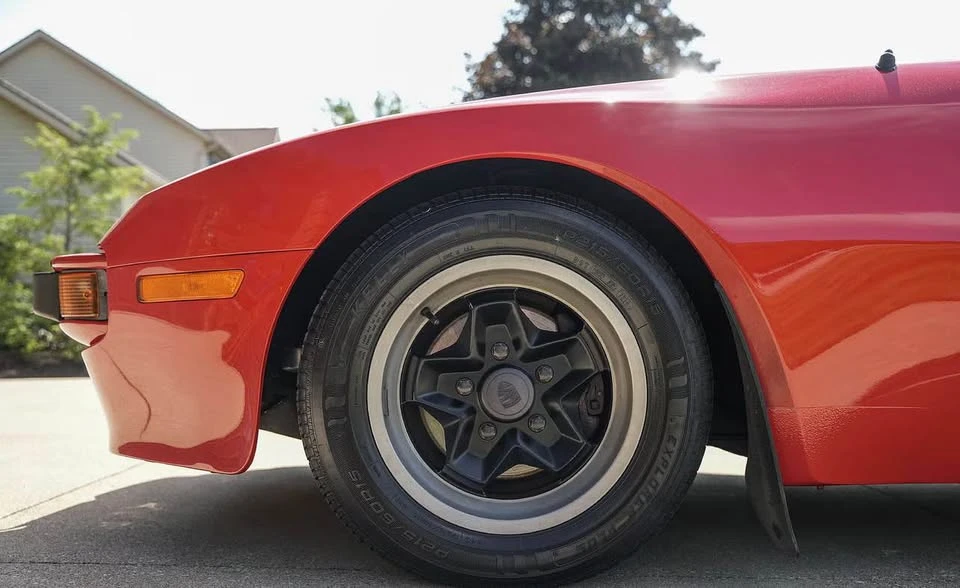 1983 Porsche 944 - Image 17 of 20