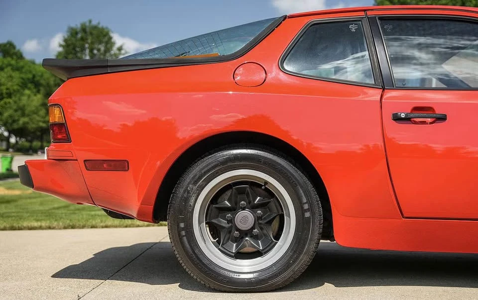 1983 Porsche 944 - Image 15 of 20